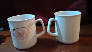 2 tazze mug lubiane bianche e fiori 