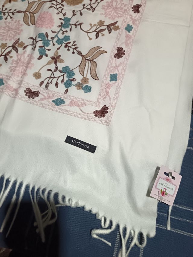 Chal Cachemira bordado - Rosa y blanco