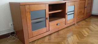 Mueble de TV y mueble de salón en conjunto 