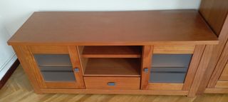 Mueble de TV y mueble de salón en conjunto 