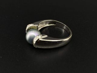 anillo oro 18k con piedra con circonita
