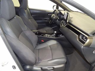 TOYOTA C-HR 1.8 125H Advance