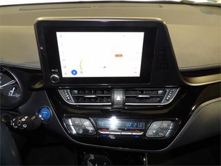 TOYOTA C-HR 1.8 125H Advance