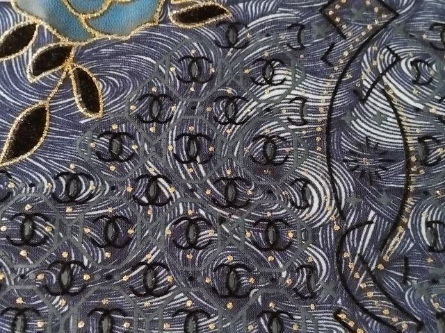 Camiseta azul estampada manga corta