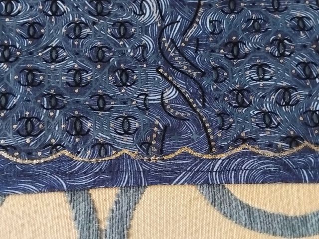 Camiseta azul estampada manga corta