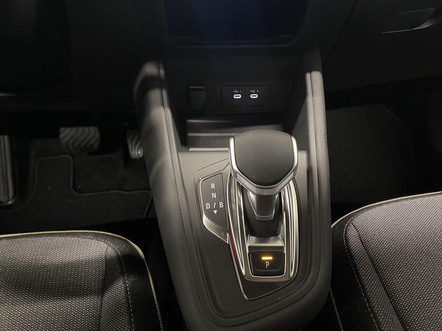 RENAULT Captur Híbrido Captur E-TECH Híbrido Techno 105kW