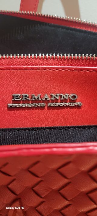 Borsetta rossa Ermanno Scervino