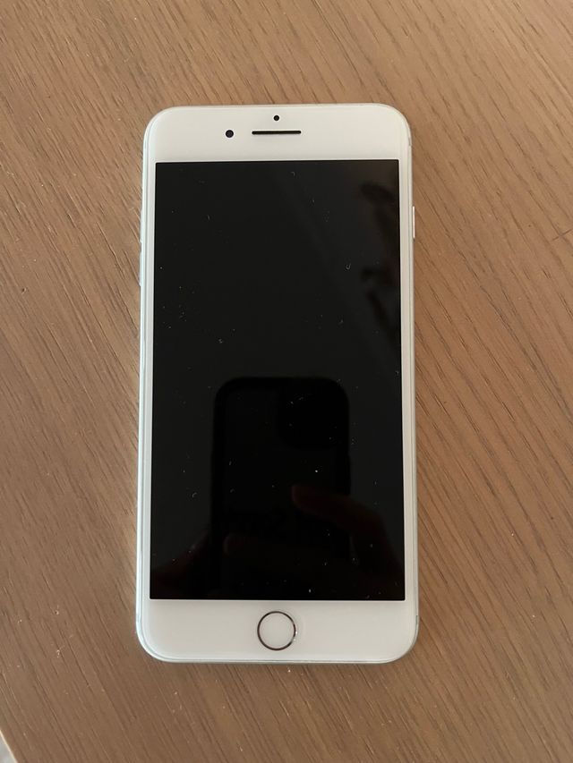 iPhone 7 Plus - Plata/Blanco