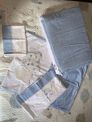 Cuna Micuna + colchón y sábanas