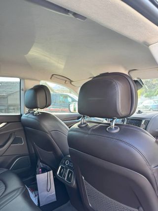 Maserati Levante 2017 D Auto