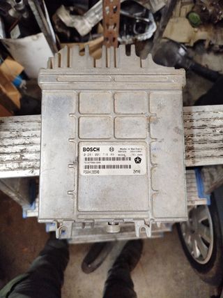 Centralita Jeep Bosch 0 281 001 718