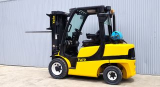 CARRETILLA ELEVADORA GAS 3.500KG TRIPLE SEMINUEVA