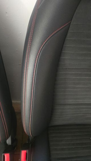 Asientos delanteros mercedes cla 2016
