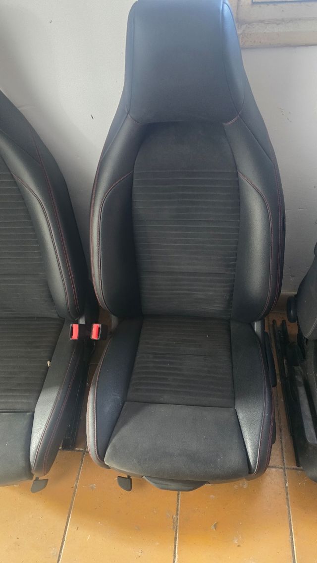 Asientos delanteros mercedes cla 2016
