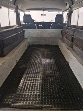 Land Rover Defender 2001