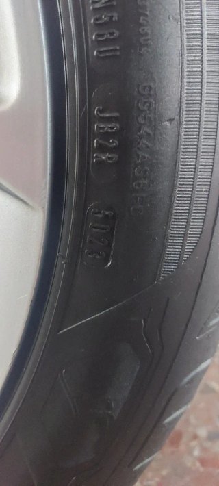 Llantas 18“cupra con neumáticos245/45/R18 goodyear