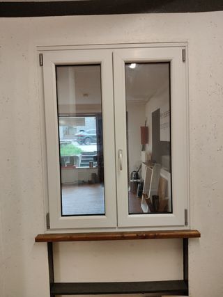 Finestra PVC bianca 2 ante