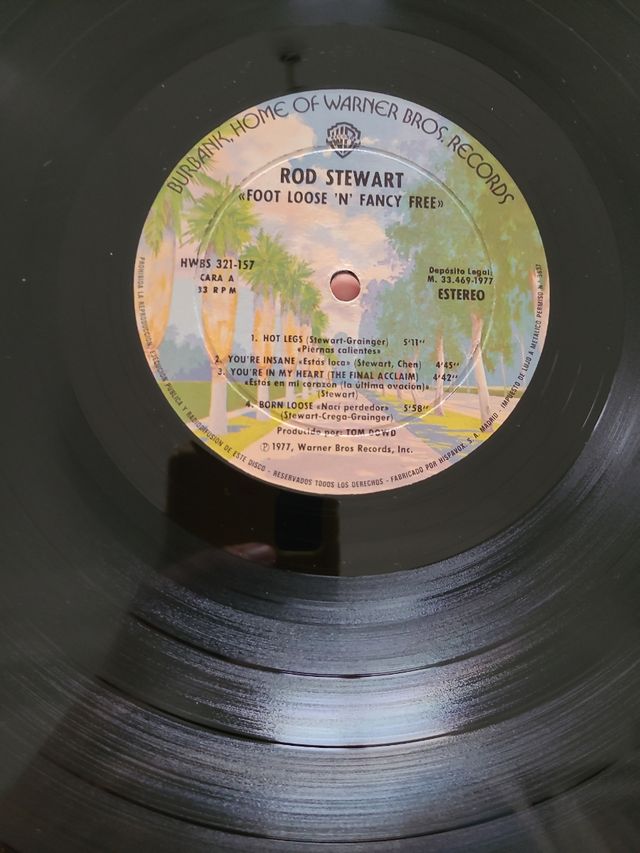 Rod Stewart. Foot loose n fancy free. Lp