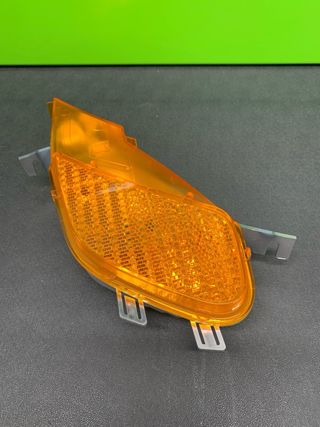 LUZ INTERMITENTE LATERAL IZQUIERDO PORSCHE CAYENNE