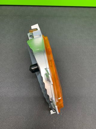 LUZ INTERMITENTE LATERAL IZQUIERDO PORSCHE CAYENNE