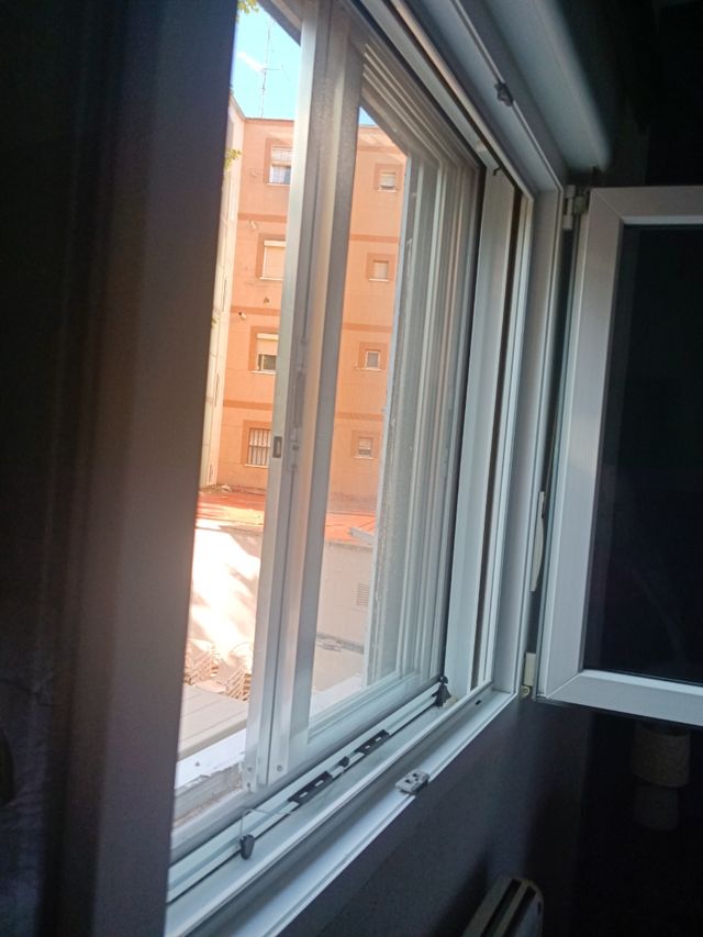 Mosquitera,ventanas, puertas y reparaciones