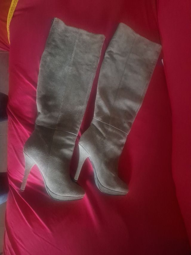 Stivali alti camoscio grigio