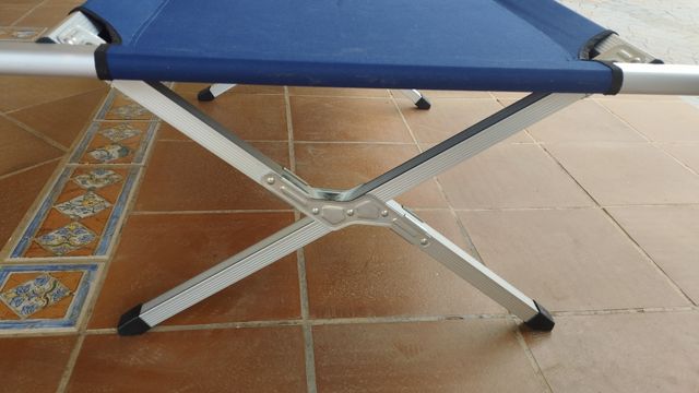 Tumbonas plegables azul y tela dura