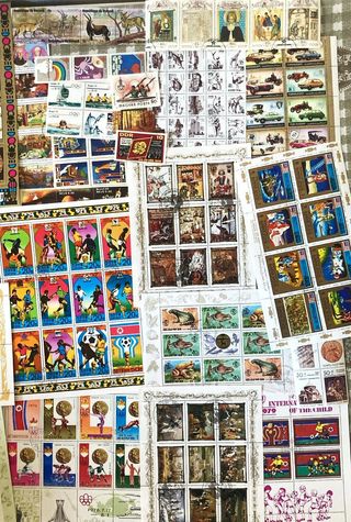 set lotto bolli foglietti 800 francobolli diversi