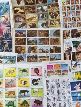 set lotto bolli foglietti 800 francobolli diversi