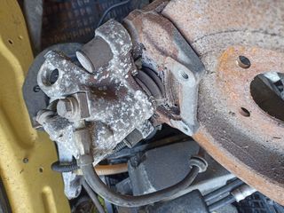 Pinza trasera izquierda mini r53