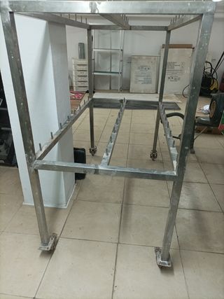 Carro inoxidable jamones