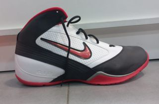 BOTA BALONCESTO NIKE N 48,5 ( 33 CM)