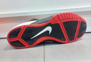 BOTA BALONCESTO NIKE N 48,5 ( 33 CM)