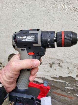 Taladro inalámbrico Daewoo 2 baterías