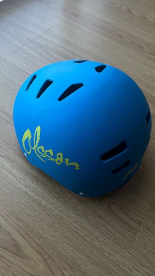 Casco niño bicicleta o patinete