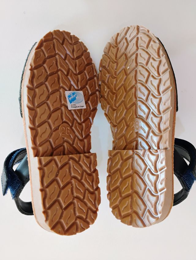 Talla 26 sandalia menorquina infantil