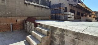 Nave industrial en venta en Can Tiana en Ripollet