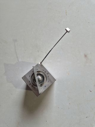 RADIO FM ANALOGICO A PILAS