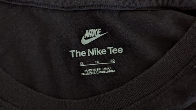 Nike XL negra - Just Do It