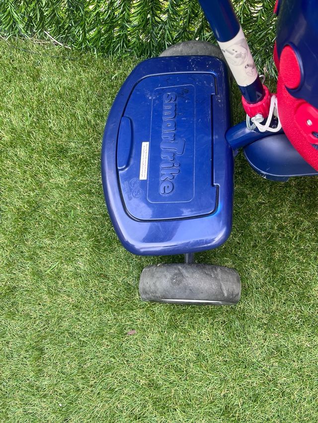 Smartrike Triciclo evolutivo azul marino