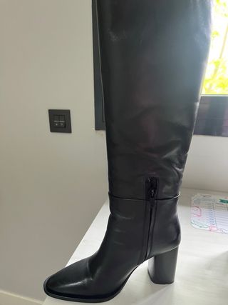 Botas altas Zara piel negra