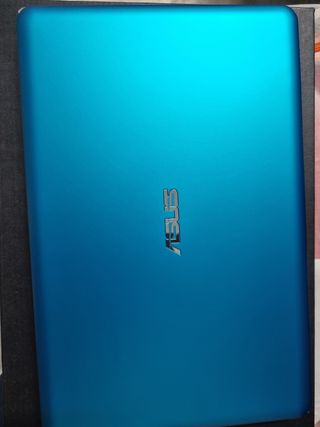 Portátil ASUS azul