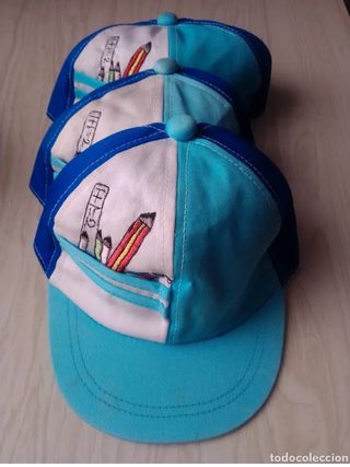 6 GORRAS INFANTILES-NUEVAS