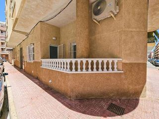 Piso en venta en  El Acequión - Los Naúfragos en Torrevieja