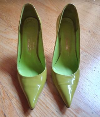 Tacones DelaFuente verde oliva