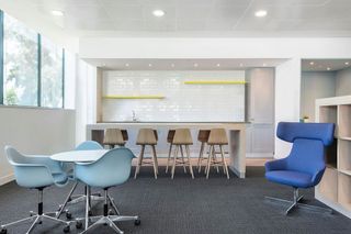 Oficina en alquiler en Zona Industrial en Prat de Llobregat, El