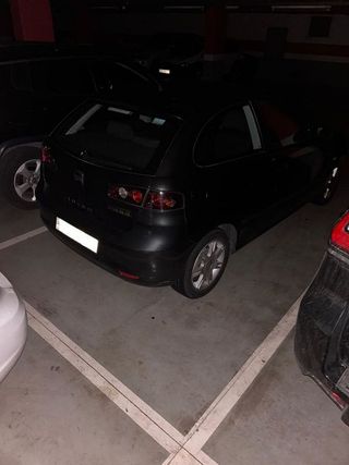 Garaje en venta en Centre - Colomeres - Rambles en Gavà