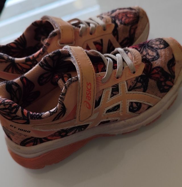 Zapatilla Asics niña