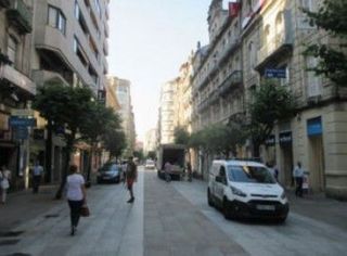 Local comercial en alquiler en Centro en Ourense