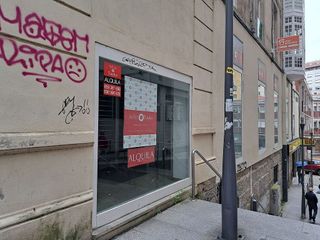 Local comercial en alquiler en Centro en Ourense